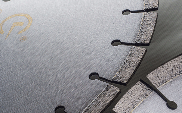 金剛石切割片廠(chǎng)家為你介紹鋸石機(jī)保養(yǎng)方法