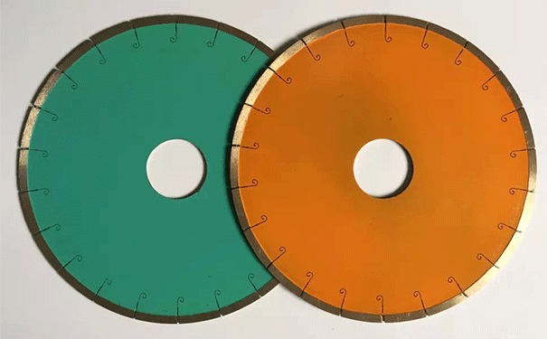 1999年開始專注大理石切割片研發(fā)生產(chǎn)告訴你如何選擇鋸片 1999年開始專注大理石切割片研發(fā)生產(chǎn)告訴你如何選擇鋸片