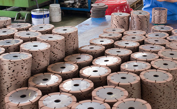 昌利金剛石鋸片價(jià)格少錢一片性價(jià)比如何？