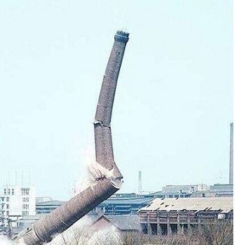 煙囪定向拆除