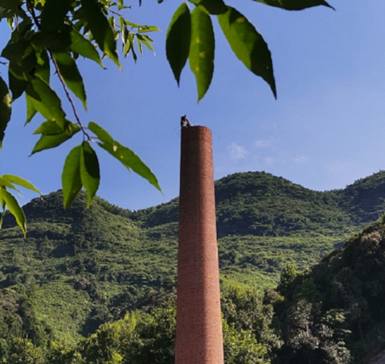 人工拆除廢棄煙囪操作方法