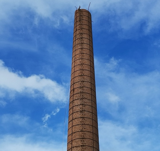 煙囪拆除公司實(shí)力商家 技術(shù)特別