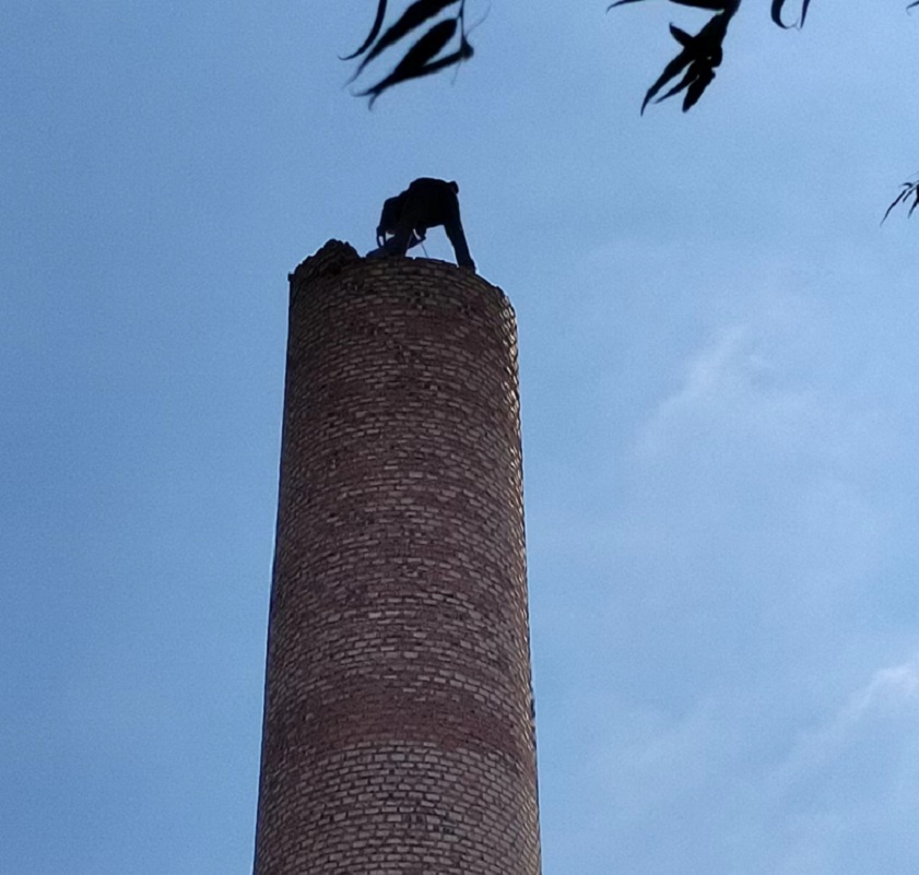 廢棄煙囪拆除方法-水泥煙囪拆除技巧步驟