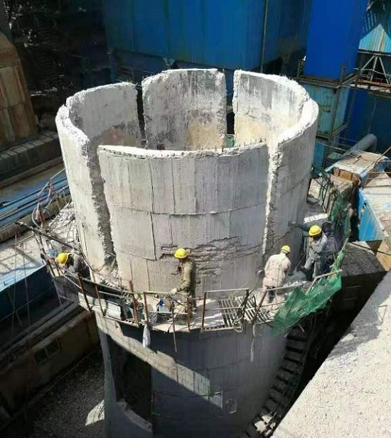 煙囪拆除-人工拆除專利[環(huán)形貼壁腳手架]