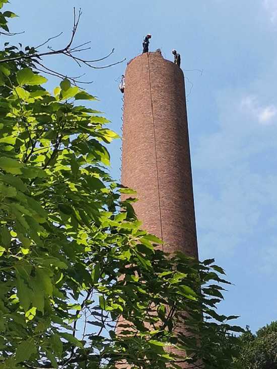 拆煙囪公司 拆煙囪保安全 歡迎致電！