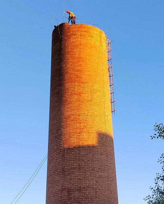 煙囪拆除公司:專業(yè)性,安全性和可靠性