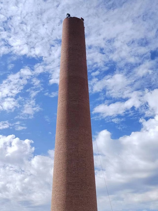 煙囪拆除公司:高效拆除,服務(wù)至上