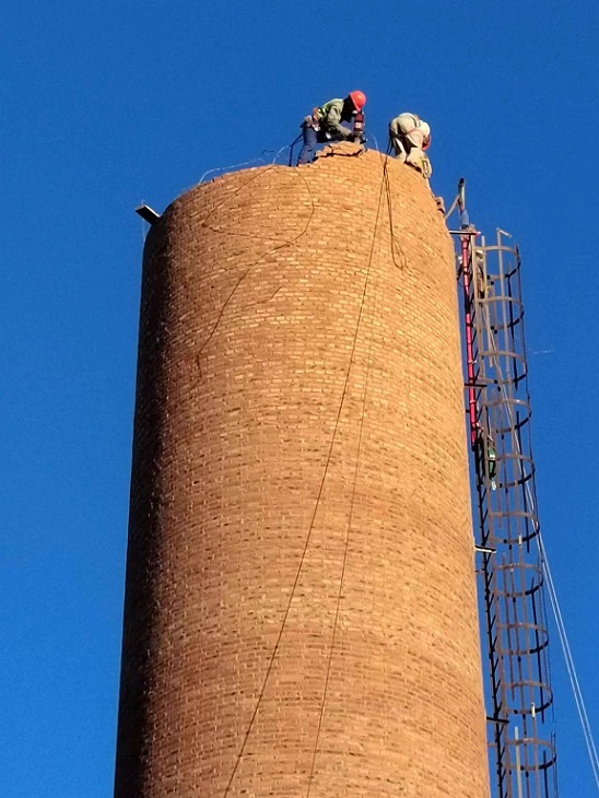 煙囪拆除公司:專業(yè)技藝確保安全環(huán)保雙保險