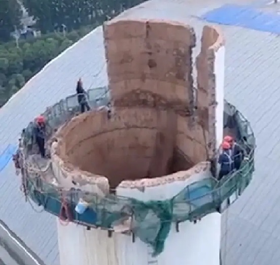 煙囪拆除公司:技術(shù)先進,力量雄厚